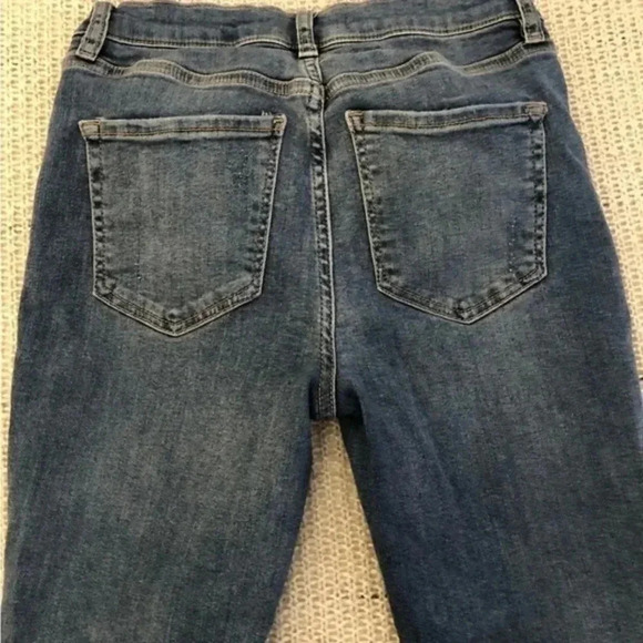 Free People | EUC Women’s Great Heights Skinny Jeans Frayed Hem Size 27 - Picture 6 of 9